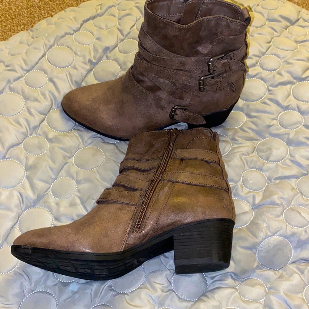 American Rag boots - Picture 2 of 5